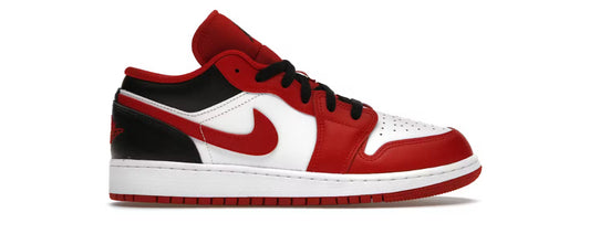 Jordan 1 Low Bulls (GS)